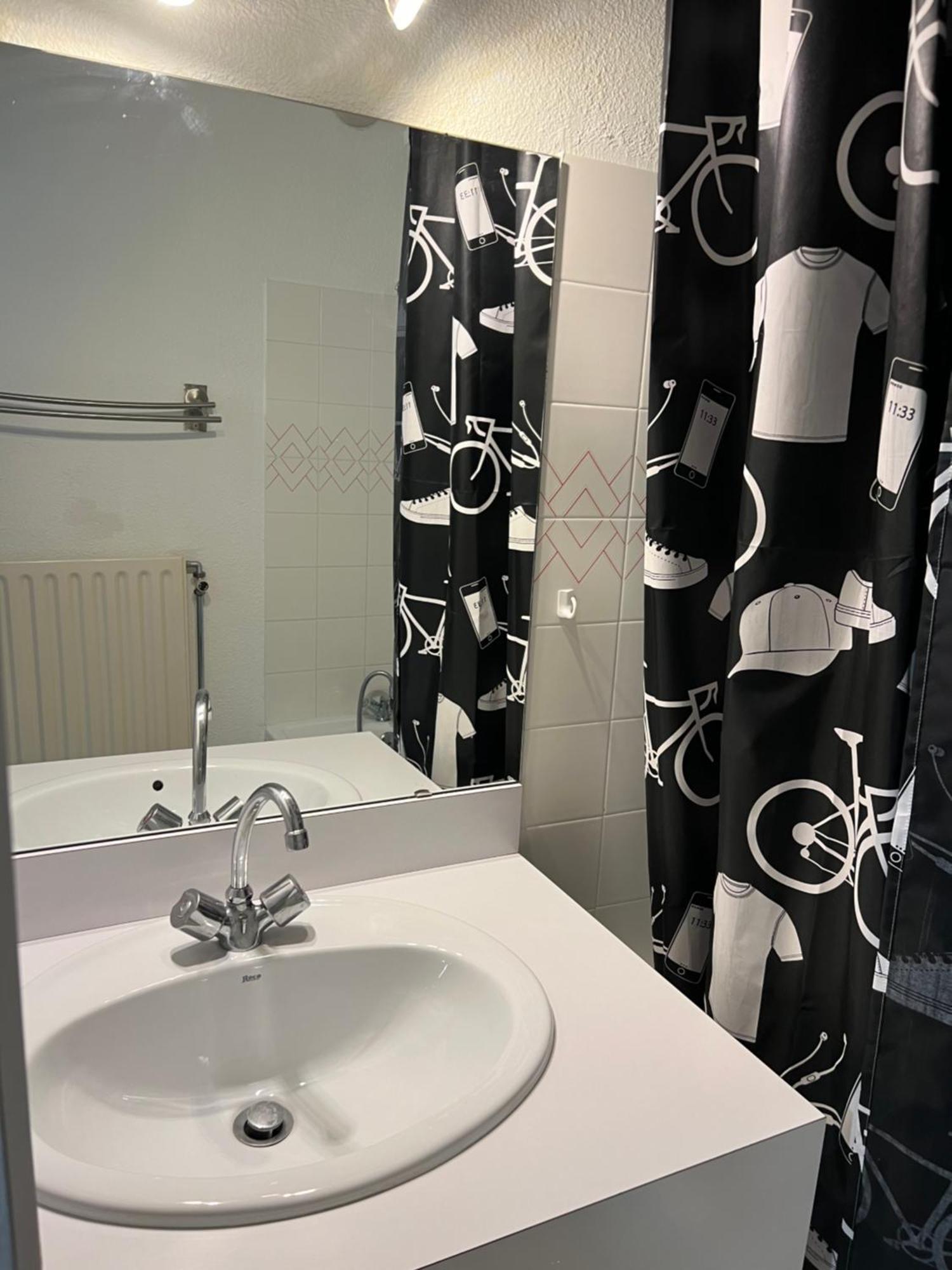 Apartment 4 Personnes Le Montana Au Pied Des Pistes Balcon Plein Sud La Mongie