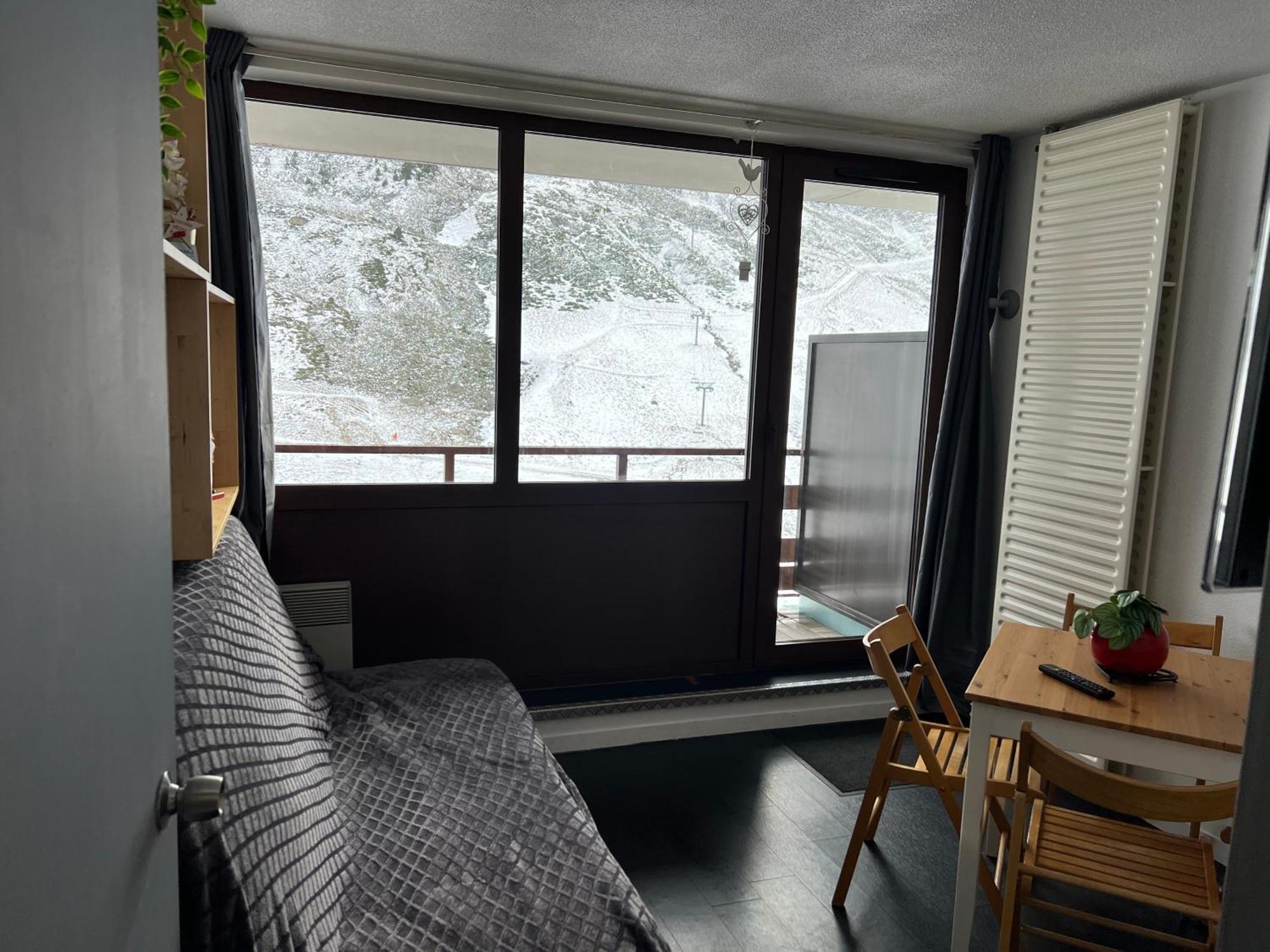 4 Personnes Le Montana Au Pied Des Pistes Balcon Plein Sud *